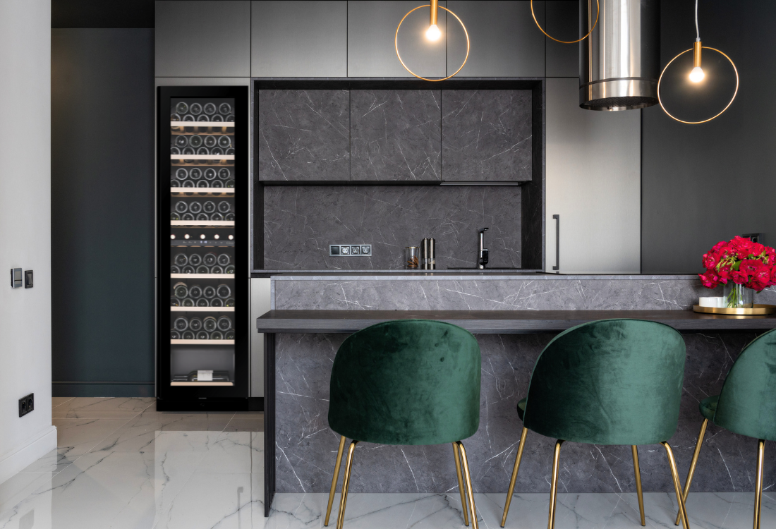 W82S-BLACK - 74 bottle Wine Fridge